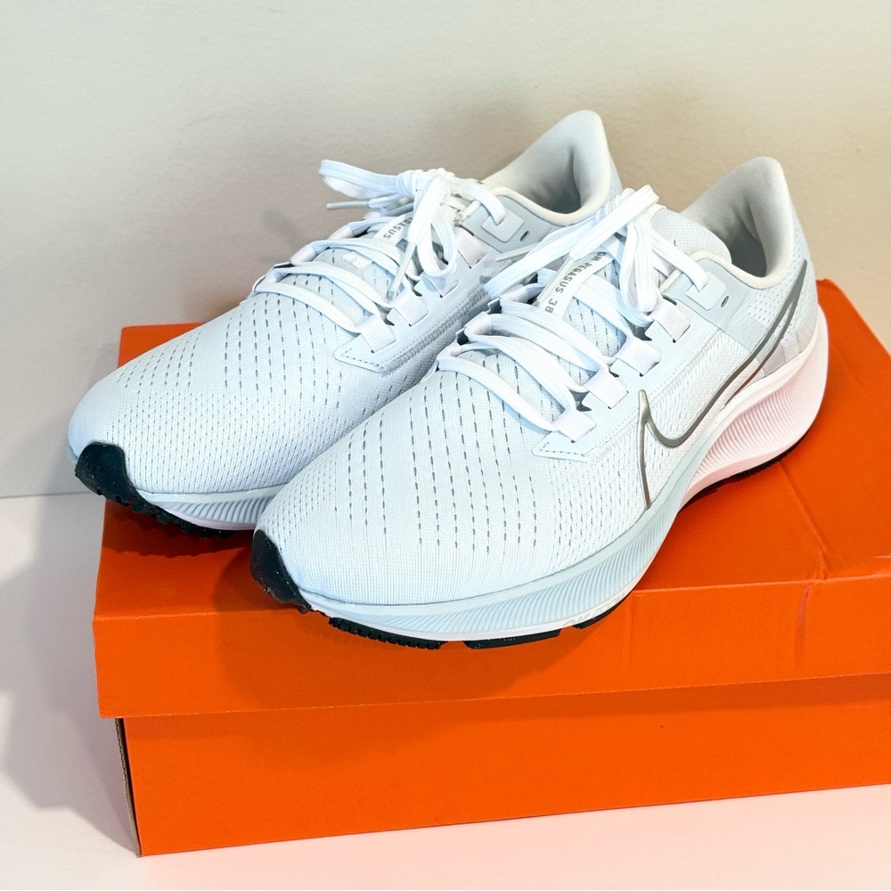 Nike Air Zoom Pegasus 38 Women’s Size 10 BLUE TINT METALLIC DQ4689 Sneakers Shoe